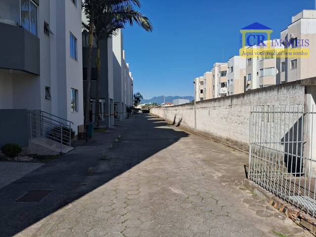 #2600 - Apartamento para Venda em São José - SC