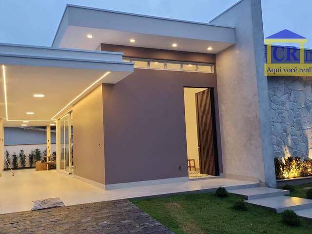 #2623 - Casa para Venda em Governador Celso Ramos - SC