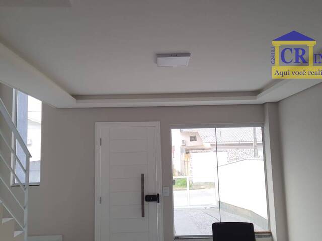 #2637 - Sobrado para Venda em Palhoça - SC