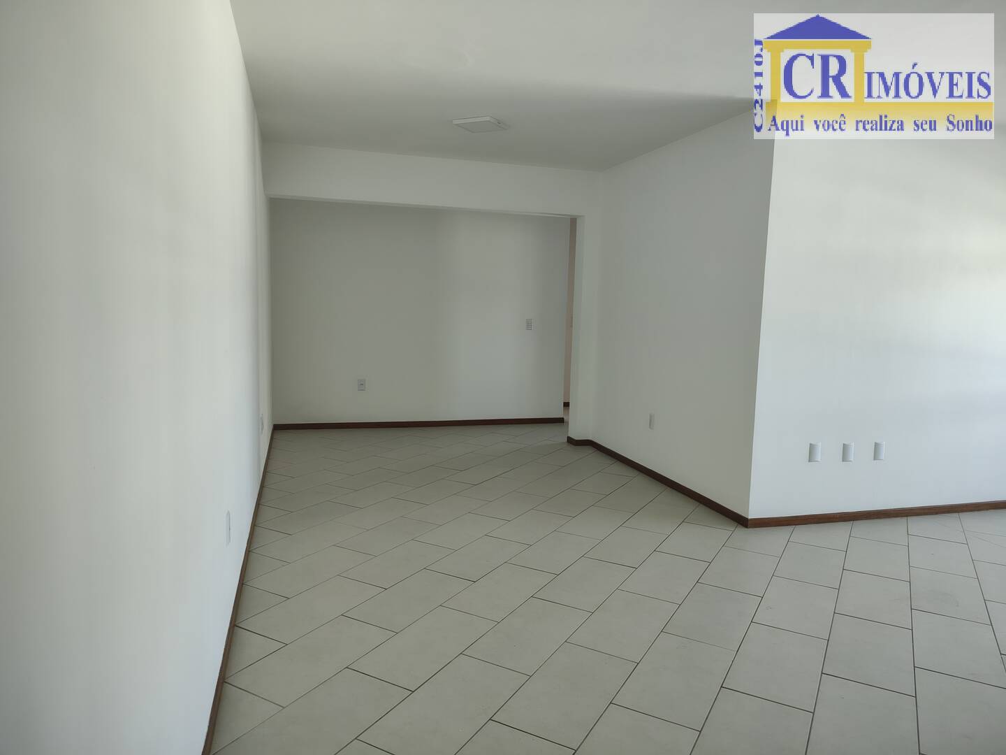 Apartamento à venda com 3 quartos, 130m² - Foto 4