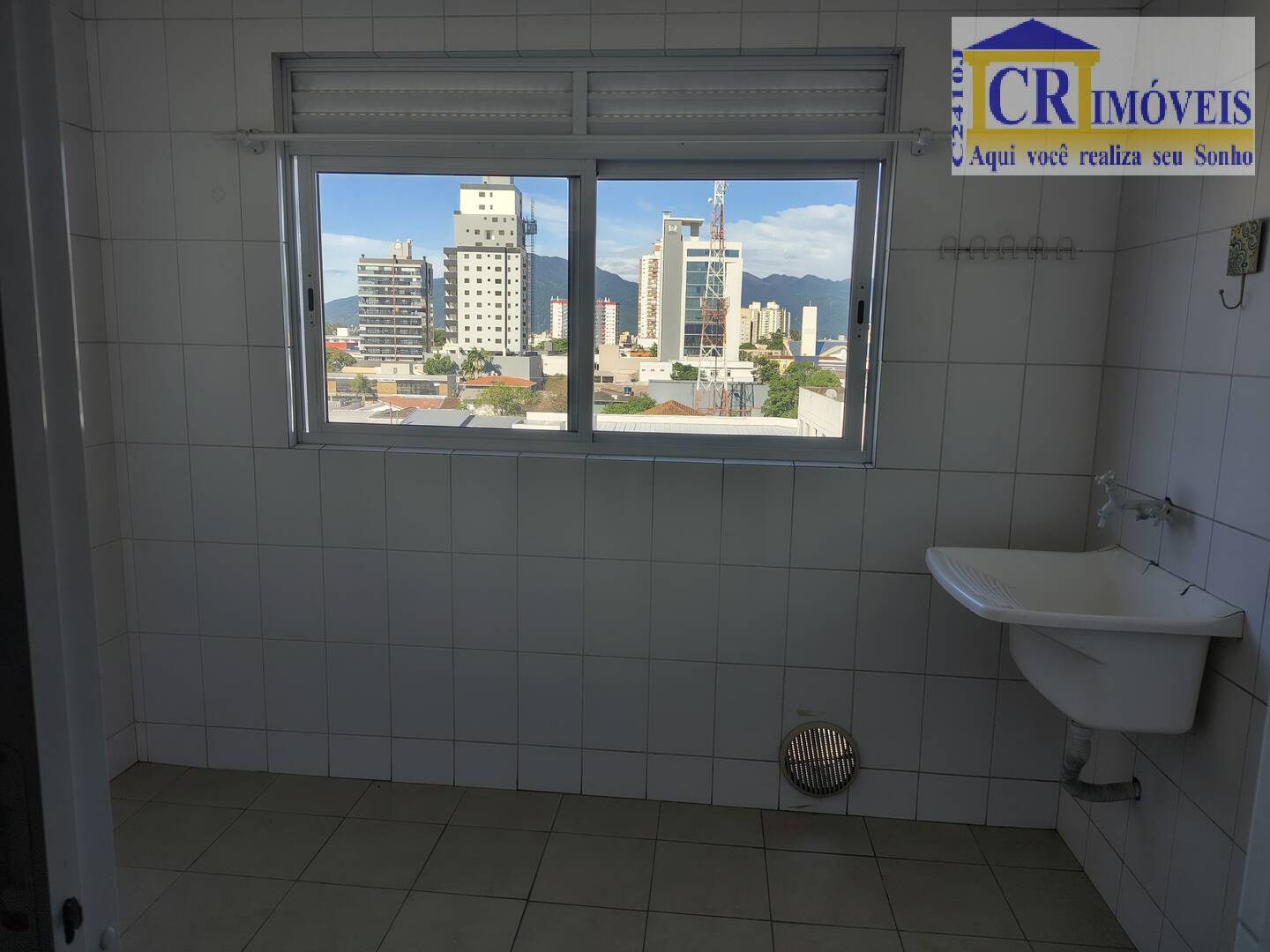 Apartamento à venda com 3 quartos, 130m² - Foto 7
