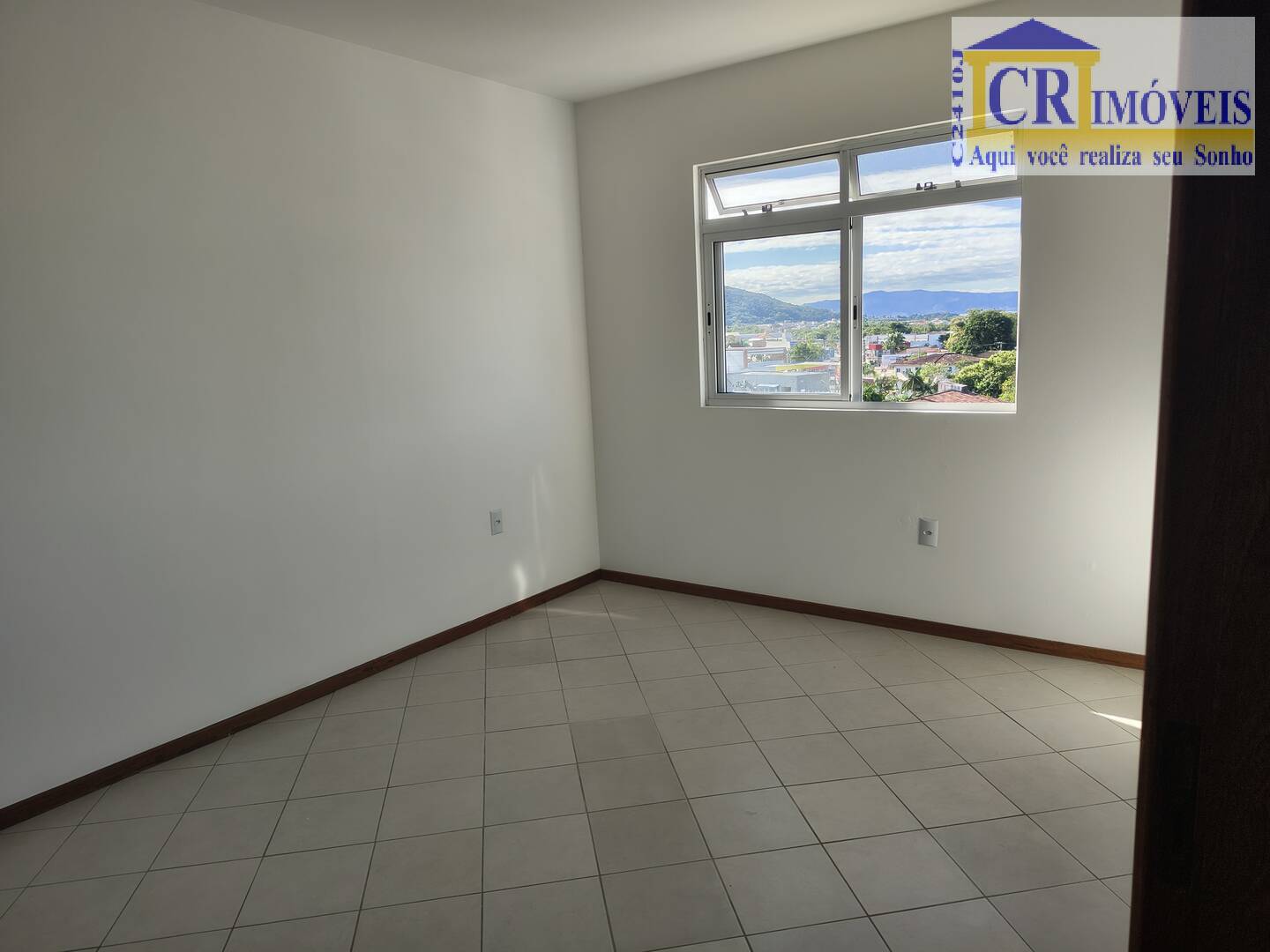 Apartamento à venda com 3 quartos, 130m² - Foto 9