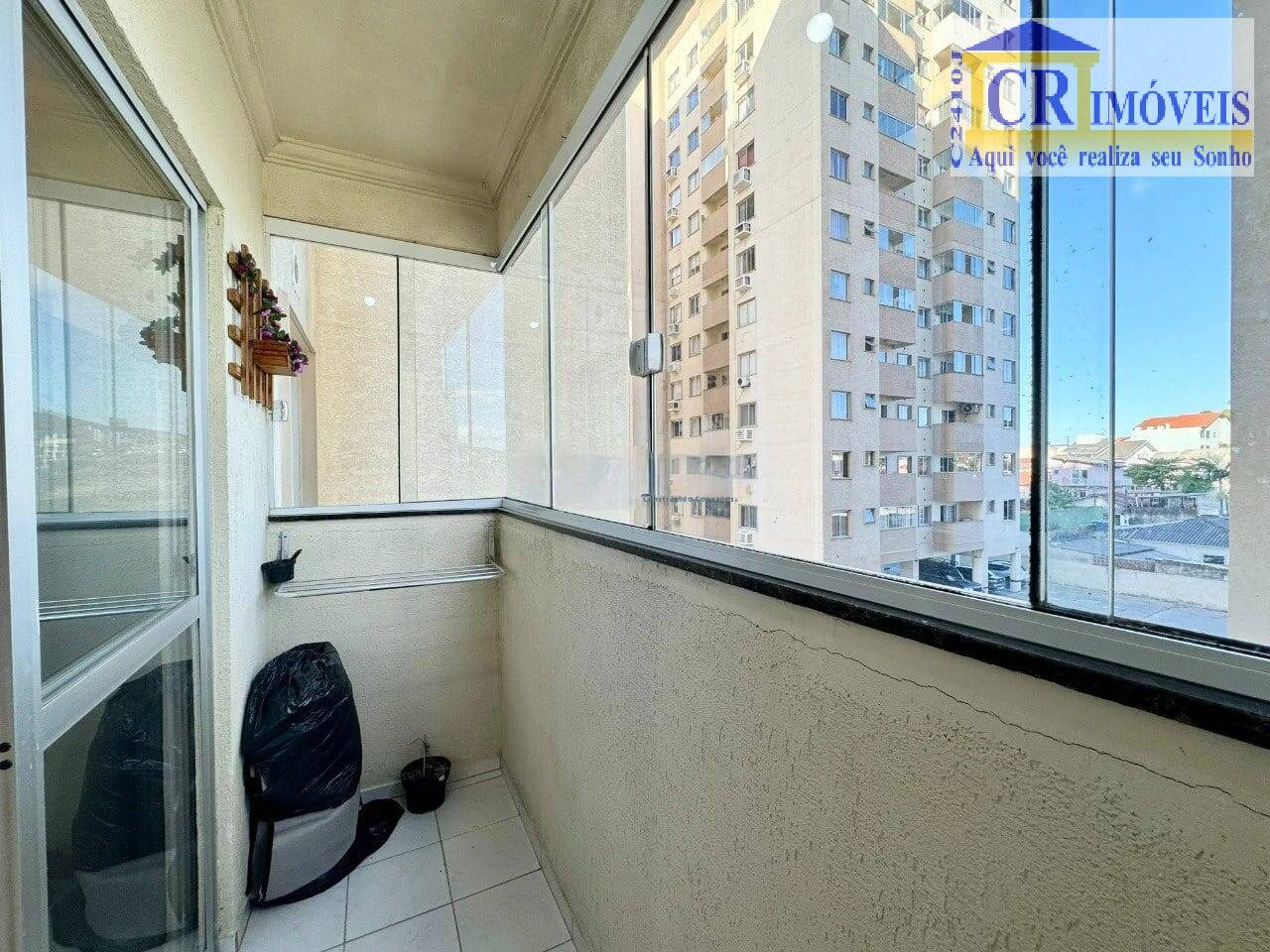 Apartamento à venda com 2 quartos, 58m² - Foto 7