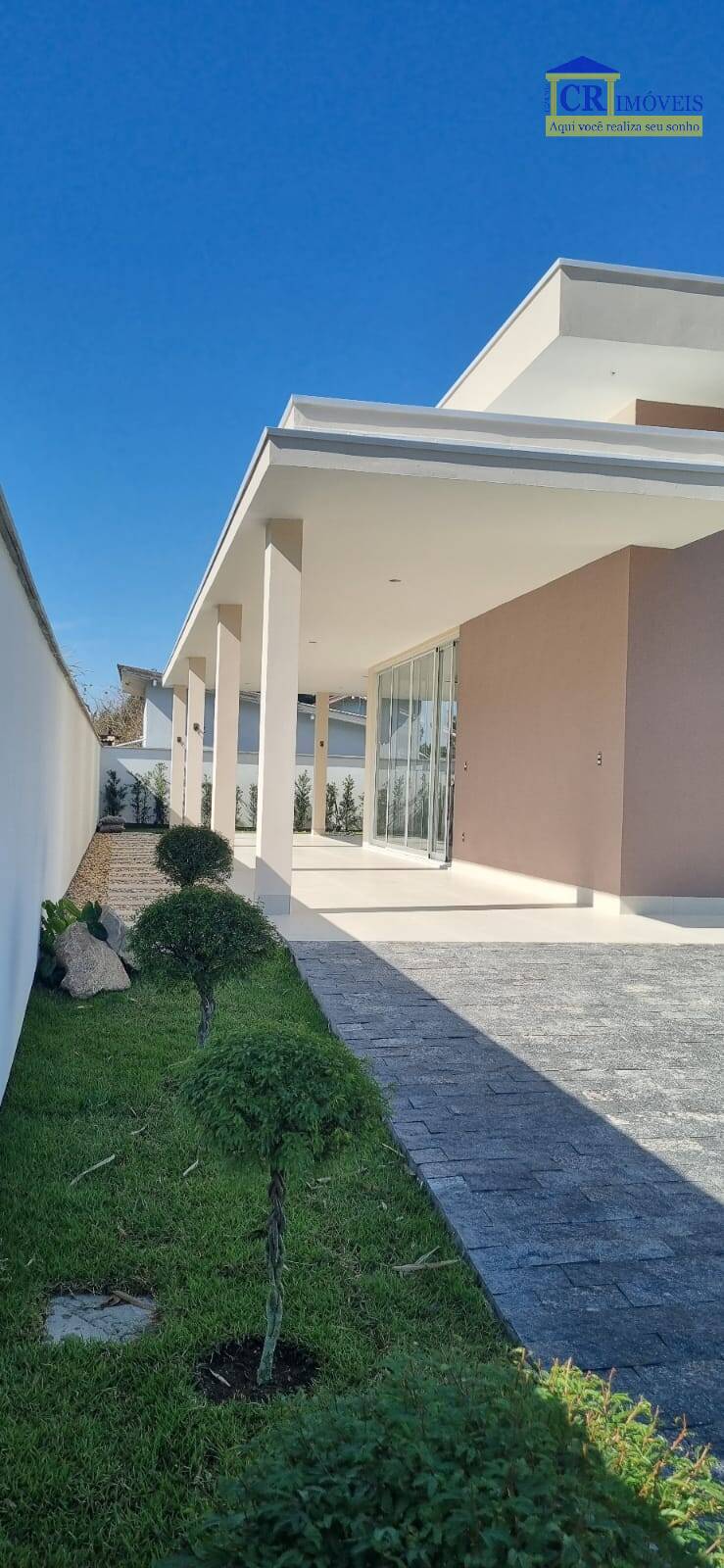 Casa à venda com 4 quartos, 195m² - Foto 3